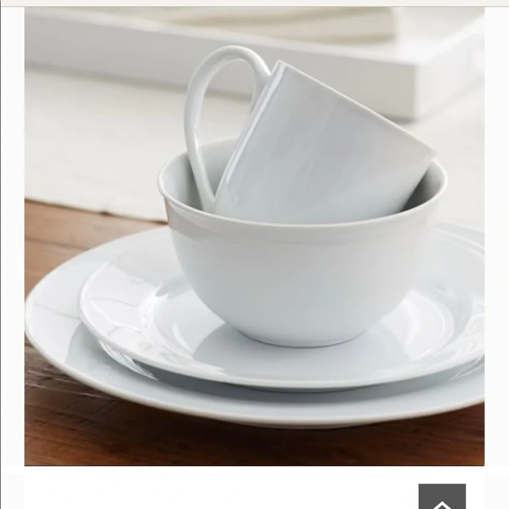 Pottery Barn Great White Glazed Porcelain plates/chargers (x2)